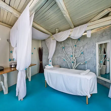 Atlantis Hotel Perissa (Santorini)